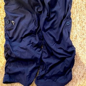 Ivivva by Lululemon, girls adjustable athletic pants. Excellent condition.